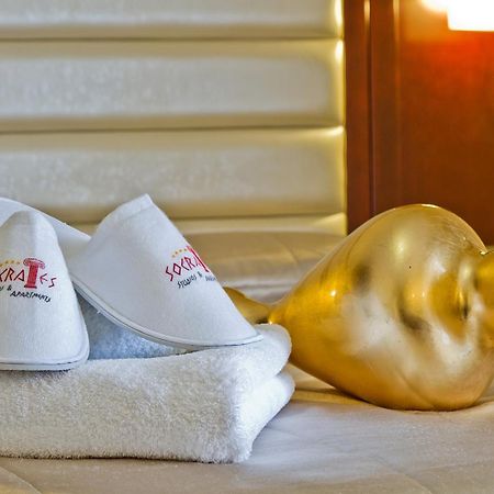 קרפאטוס Socrates Hotel Apartments מראה חיצוני תמונה